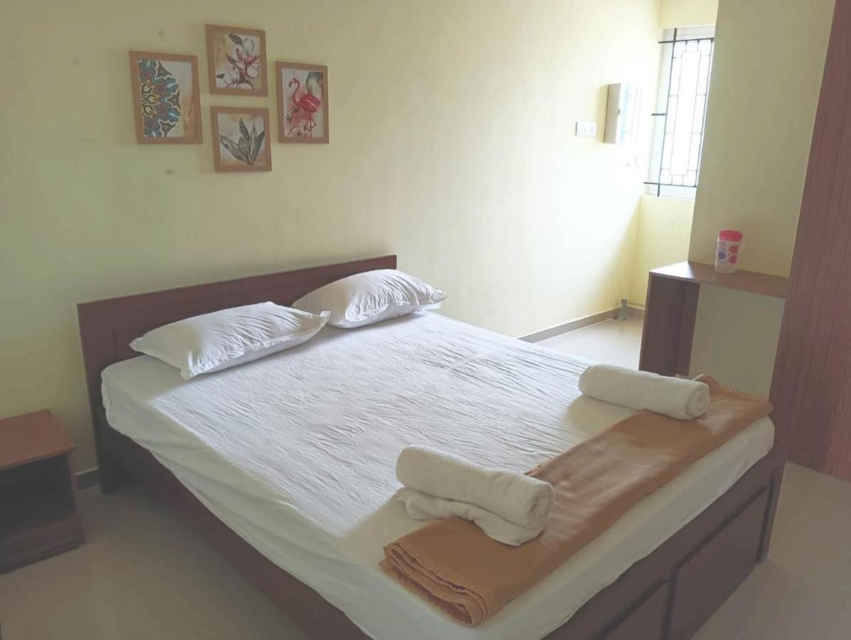 Surathi Enclave Standard Rooms Karumattampatti Exteriér fotografie